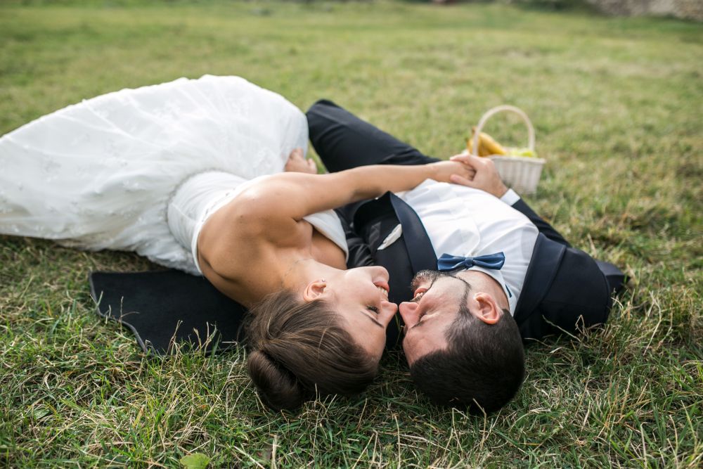 203 HOCHZEITde Ratgeber Am Hochzeitstag Natur Hochzeitsfotos Ideen iStock 496255098 2018 06