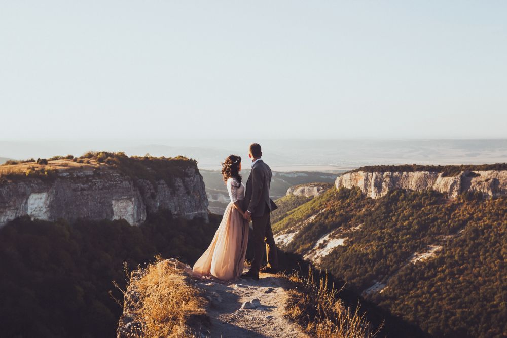 207 HOCHZEITde Ratgeber Am Hochzeitstag Natur Hochzeitsfotos Ideen iStock 638620416 2018 06
