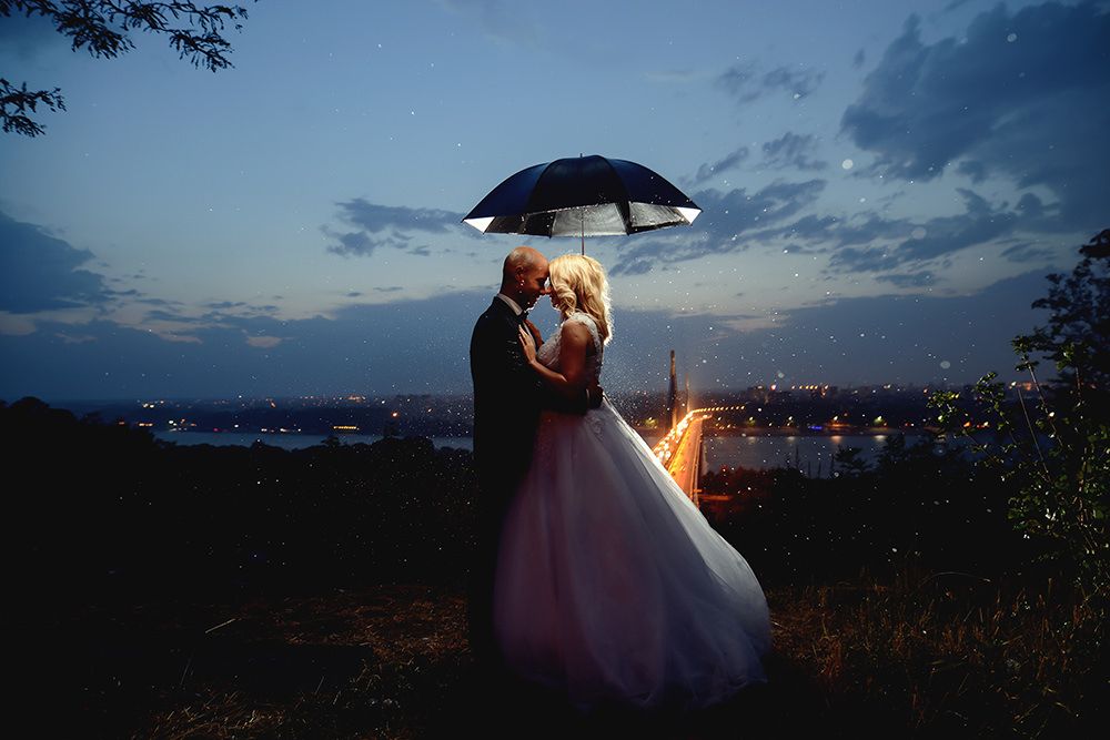 503 HOCHZEITde Ratgeber Am Hochzeitstag im Regen Hochzeitsfotos Ideen iStock 921578436 2018 06