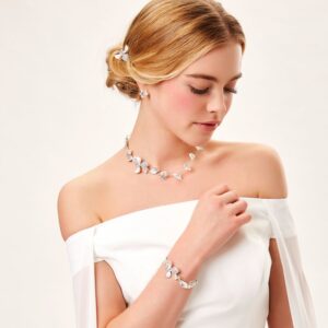 230-Weise-Brautaccessoires-Brautschmuck-Kollektion-2019-20-447400-081