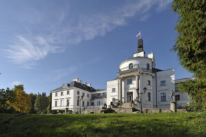 0503-Feine-Privat-Hotels-Burg-Schlitz-2018-Aussenansicht-Tag