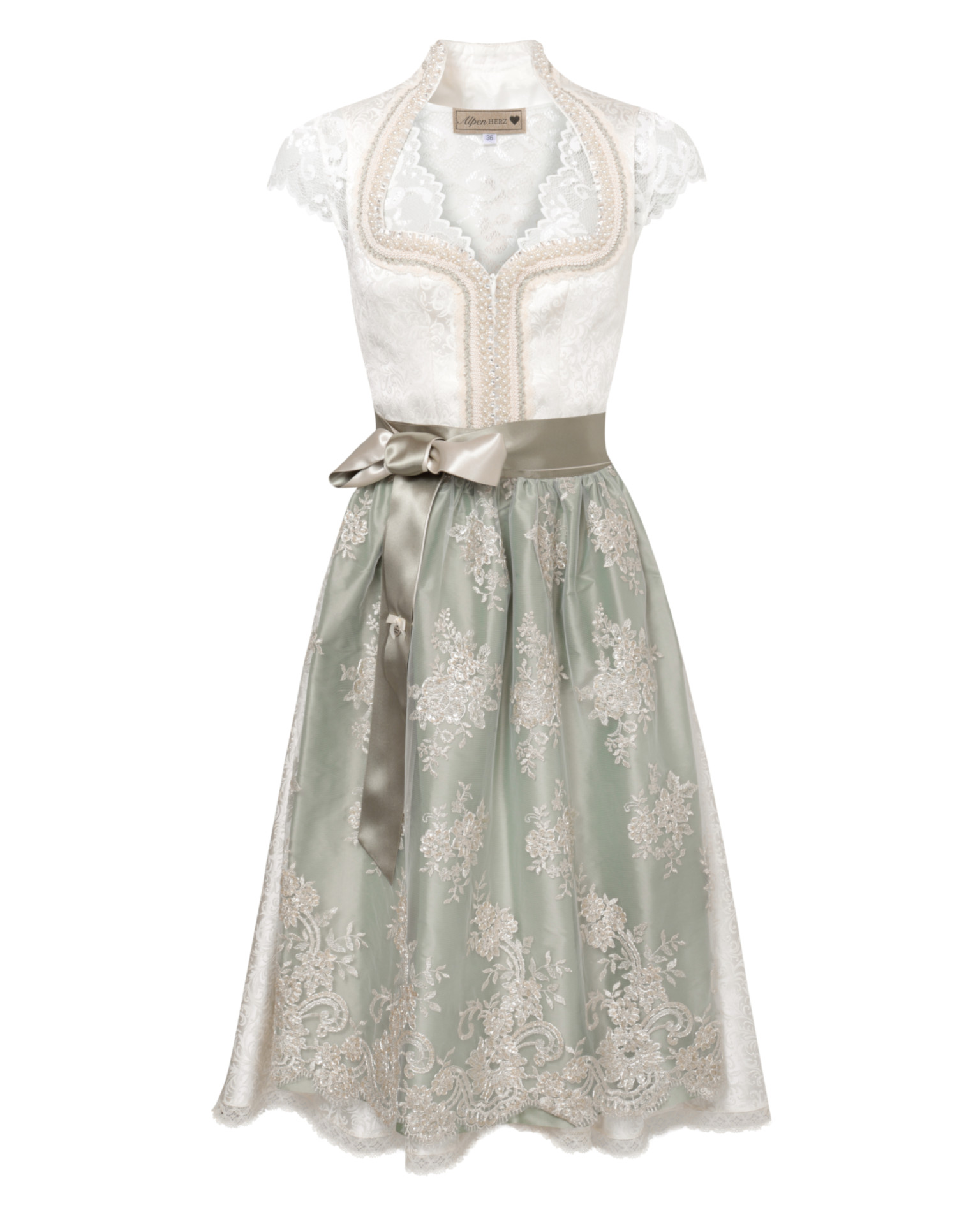 1301 Alpenherz Hochzeitsdirndl Trachten Brautmode Kollektion 2019 Dirndl Jasmin weiss