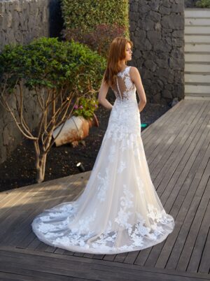 145 Euro Mode Donner Brautmoden Brautkleider Kollektion 2019 Diane Legrand I 7536 9