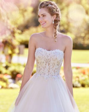 088 Rebecca Ingram Brautmode Brautkleid Kollektion 2018 Rebecca Ingram Lavonne 8RS464 Alt2