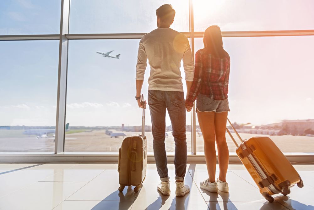 104 HOCHZEITde Ratgeber Nach der Hochzeit Hochzeitsreise Honeymoon iStock 619395784 2019 06