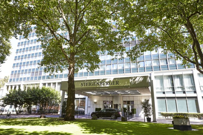 11 01 Steigenberger Hotel Koeln Hochzeitslocation 2019 028 SHR Koeln exterior day2