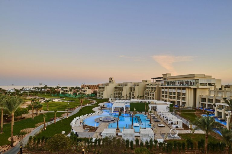 22 01 Steigenberger Pure Lifestyle Hurghada Flitterwochen 2019 SHR Pure Lifestyle Landscape Sunset light