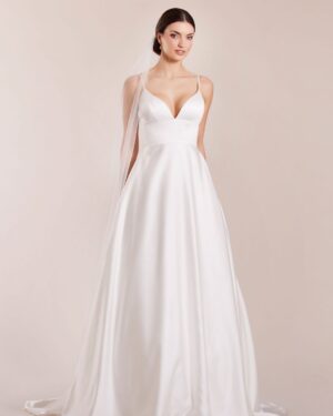 pure white BY LILLY