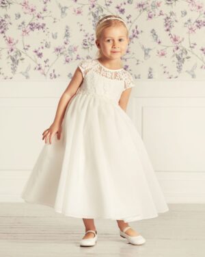 LILLY