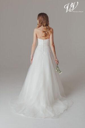 15 Victoria Vincent Brautmoden Brautkleider Kollektion 2020 V8720 Kaia2