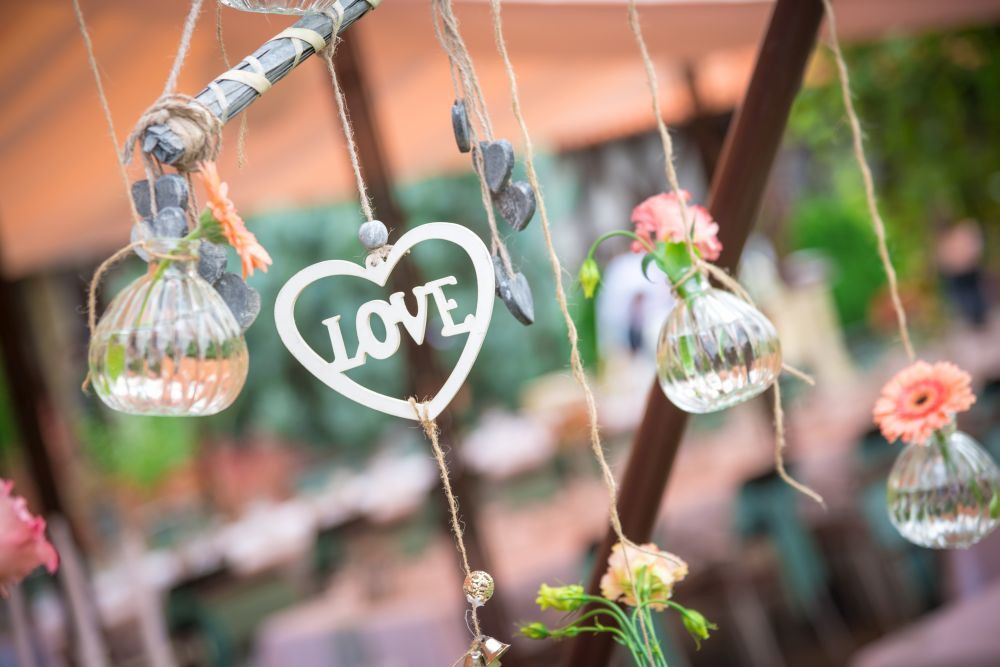 112 HOCHZEITde Ratgeber Allgemein Heiraten im Sommer Sommerhochzeit iStock 872608942 2019 06