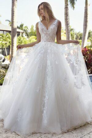 113 Demetrios Brautmoden Brautkleid Kollektion 2020 Demetrios Collection 1030 0215