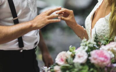 Sitten und Bräuche – rund um die Trauung