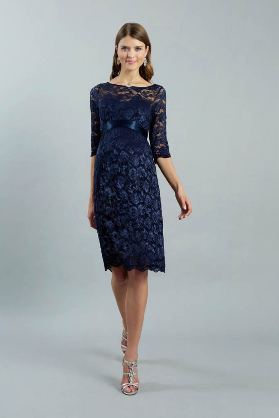 38 Sweetbelly Brautkleider fuer Schwangere Kollektion 2020 Tabea dark blue short