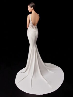 1 015 Enzoani Brautmoden Brautkleider Kollektion 2021 Enzoani 2021 Pro Patty Bac Web