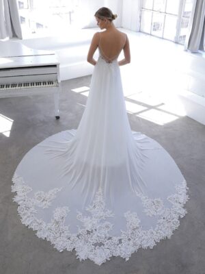 2 085 Blue by Enzoani Brautmoden Brautkleider Kollektion 2021 Blue 2021 Pro Novella Bac Web