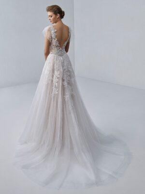 6 008 Etoile by Elysee Brautmoden Brautkleider Kollektion 2021 Etolie 2021 Pro Aimee Bac Web