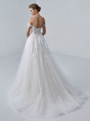 6 018 Etoile by Elysee Brautmoden Brautkleider Kollektion 2021 Etolie 2021 Pro Aurora Bac Web