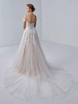 6 042 Etoile by Elysee Brautmoden Brautkleider Kollektion 2021 Etolie 2021 Pro Giulia Bac Web