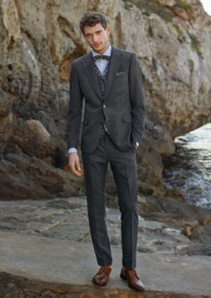 LOOK 11_SUIT RUBEN