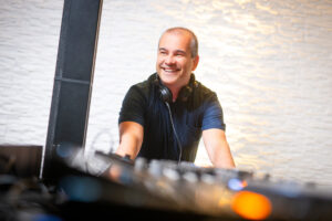 04-DJ-Slick-Hochzeit-und-Event-DJ-Berlin-2026-Hochzeitsmusik