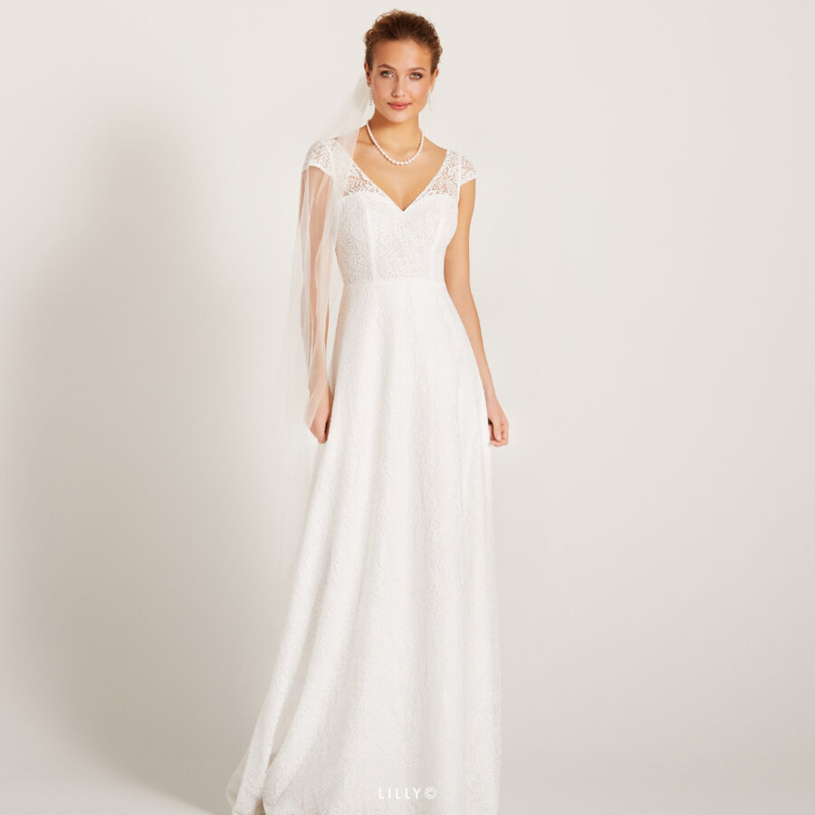 01-LILLY-Brautkleider-Kollektion-Lilly-2023-08-4313-CR