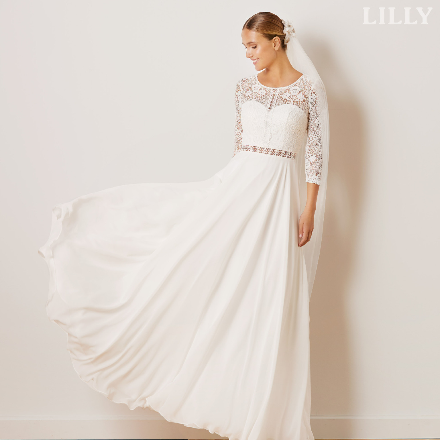 01 LILLY Brautkleider Kollektion Lilly 2023 08 4333 CRT