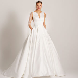 LILLY Brautkleider