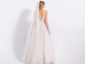 02-LILLY-Brautkleider-Kollektion-Lilly-2023-08-4202-NU