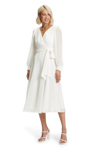 01 Betty Barclay Hochzeitskleider V by Vera Mont FS 2023 22764000 1014 VH