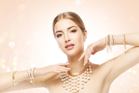 HOCHZEITde Produkte Kategoriebild SCHMUCK iStock 653031088 2019 05